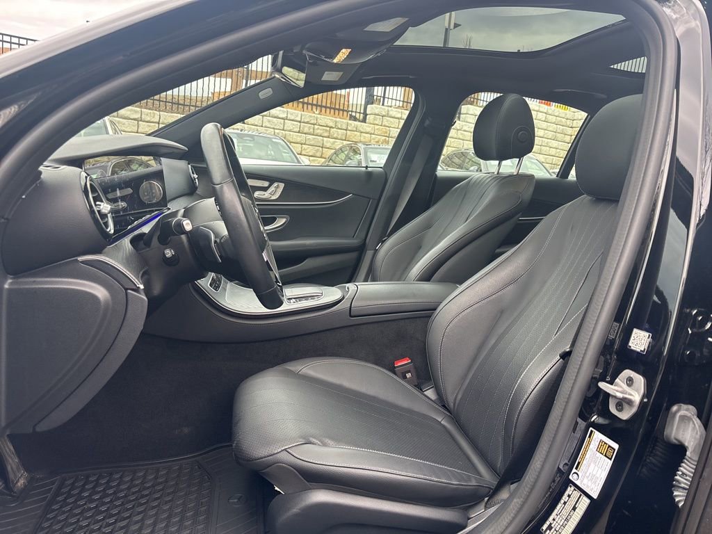 Used 2023 Mercedes-Benz E 350 4MATIC Sedan image 13