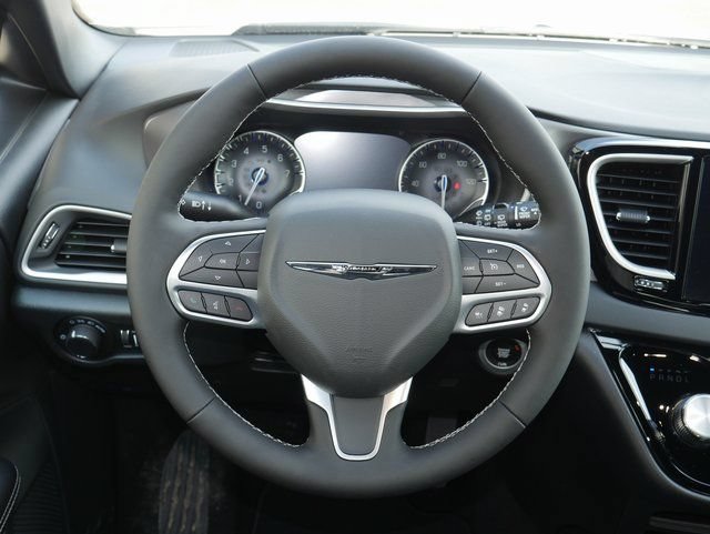 New 2026 Chrysler Voyager LX FWD image 14
