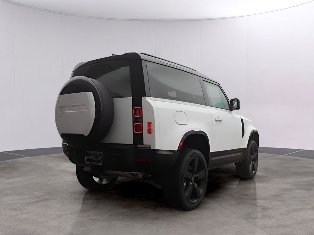 New 2025 Land Rover Defender 90 X-Dynamic SE image 5