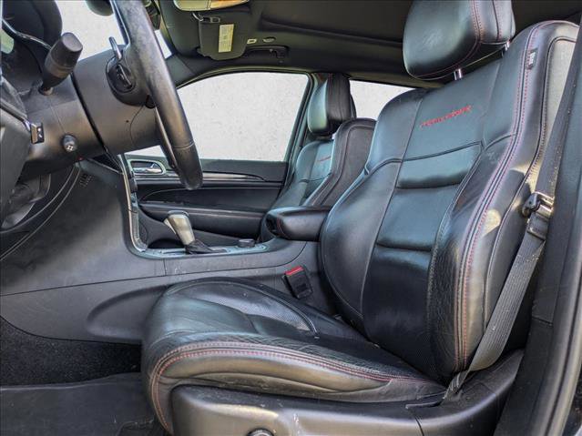 Used 2018 Jeep Grand Cherokee Trailhawk w/ Trailhawk Luxury Group image 16