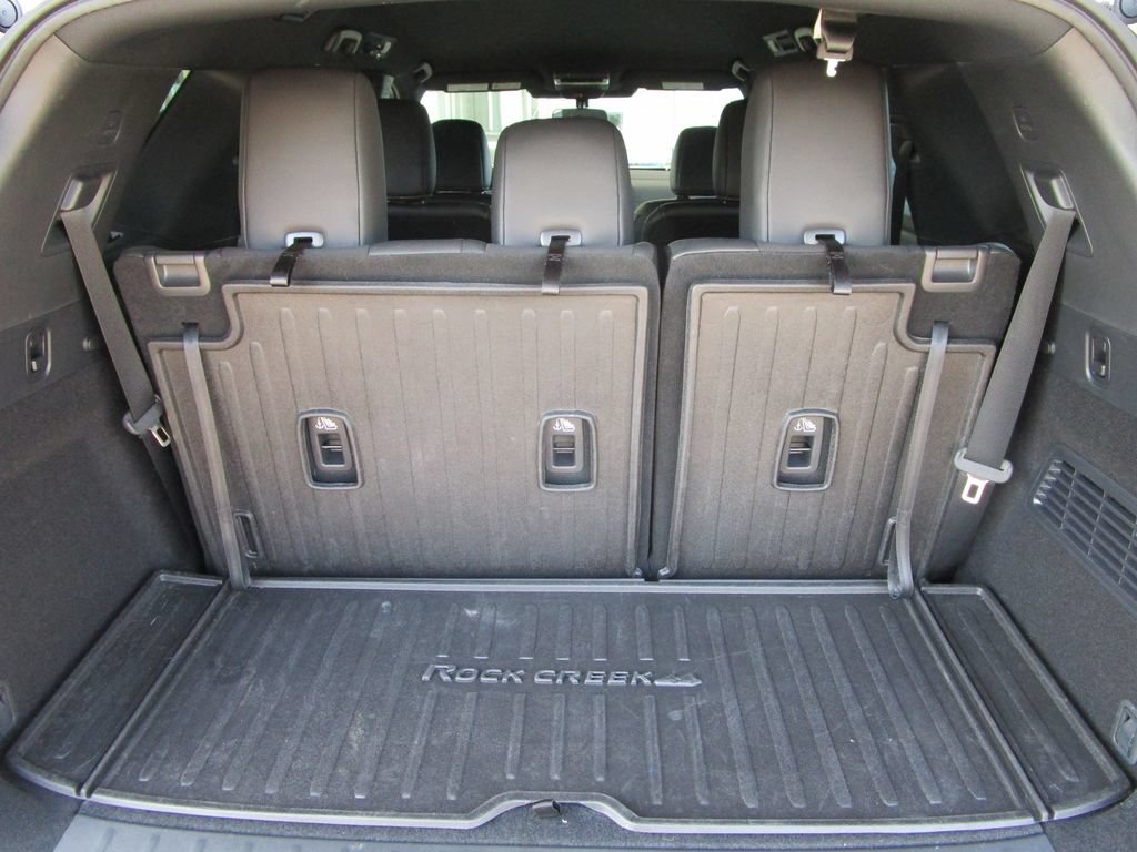 Used 2024 Nissan Pathfinder Rock Creek AWD/4WD image 15