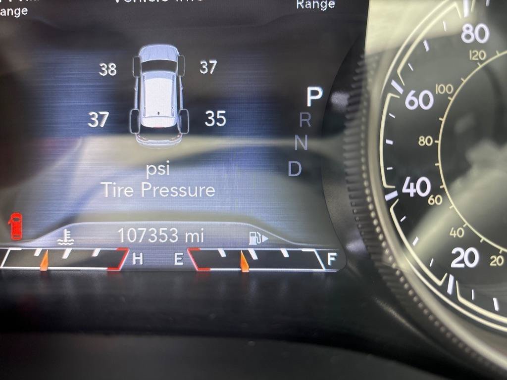 Used 2019 Jeep Cherokee Trailhawk w/ Comfort/Convenience Group AWD/4WD image 14