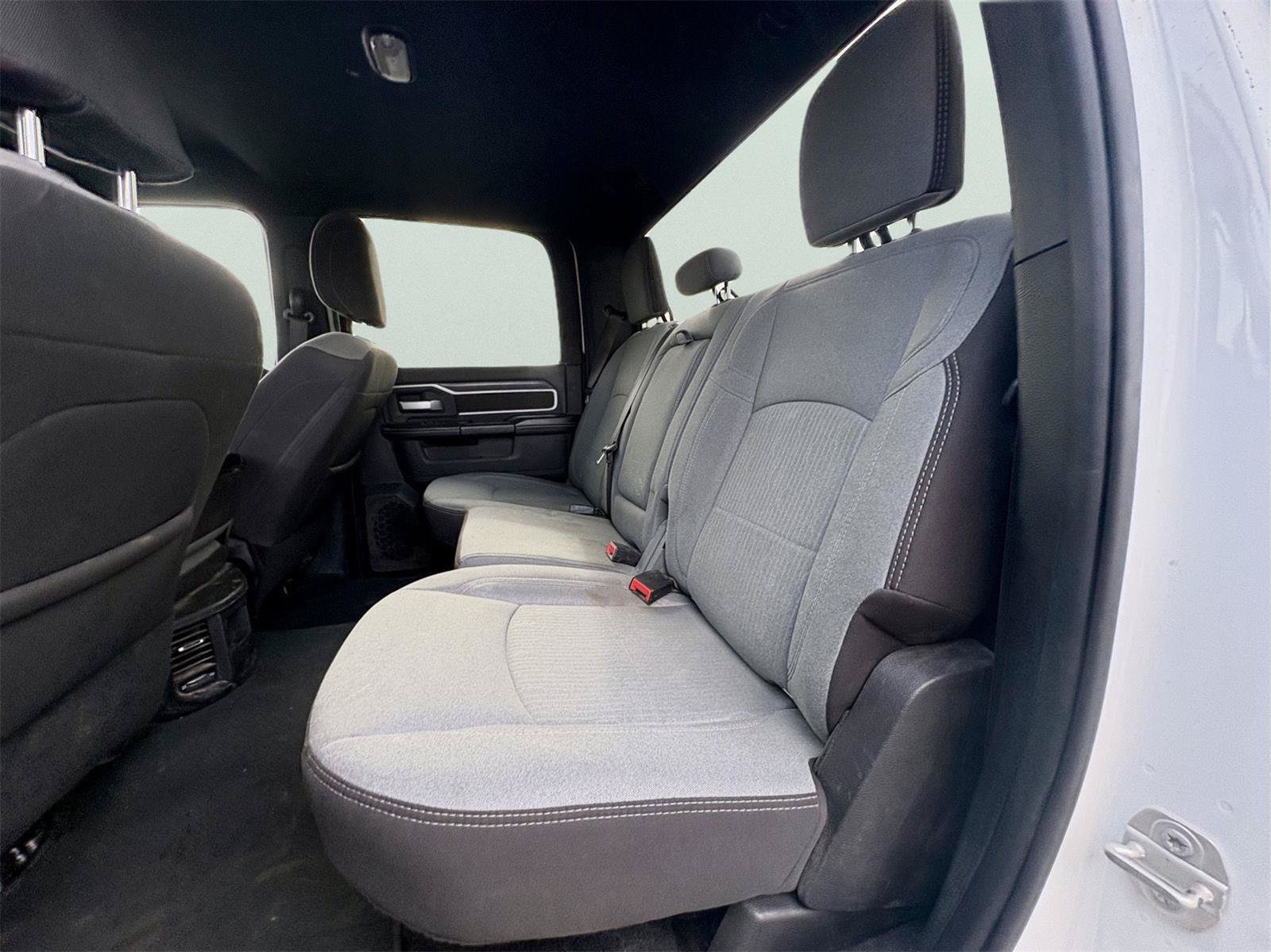 Used 2024 RAM 2500 Big Horn AWD/4WD image 14