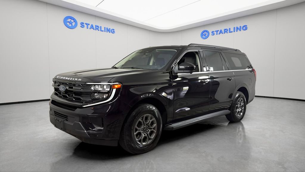 Used 2025 Ford Expedition Max Active image 4