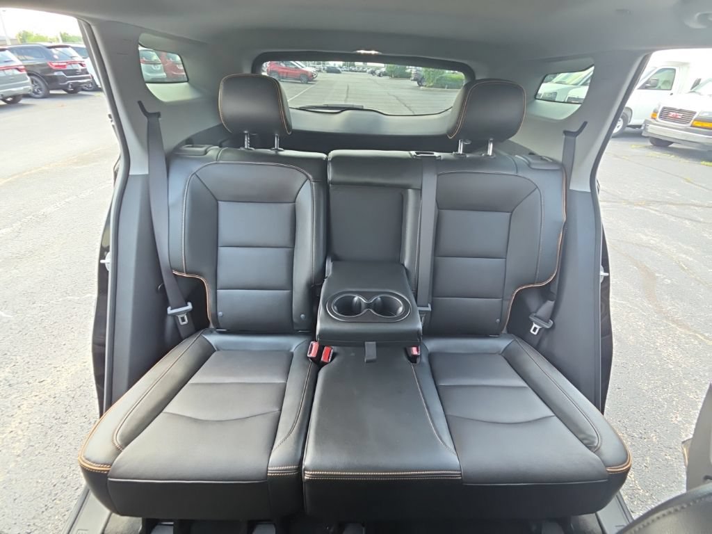 Used 2023 GMC Terrain AT4 w/ Tech Package AWD/4WD image 31