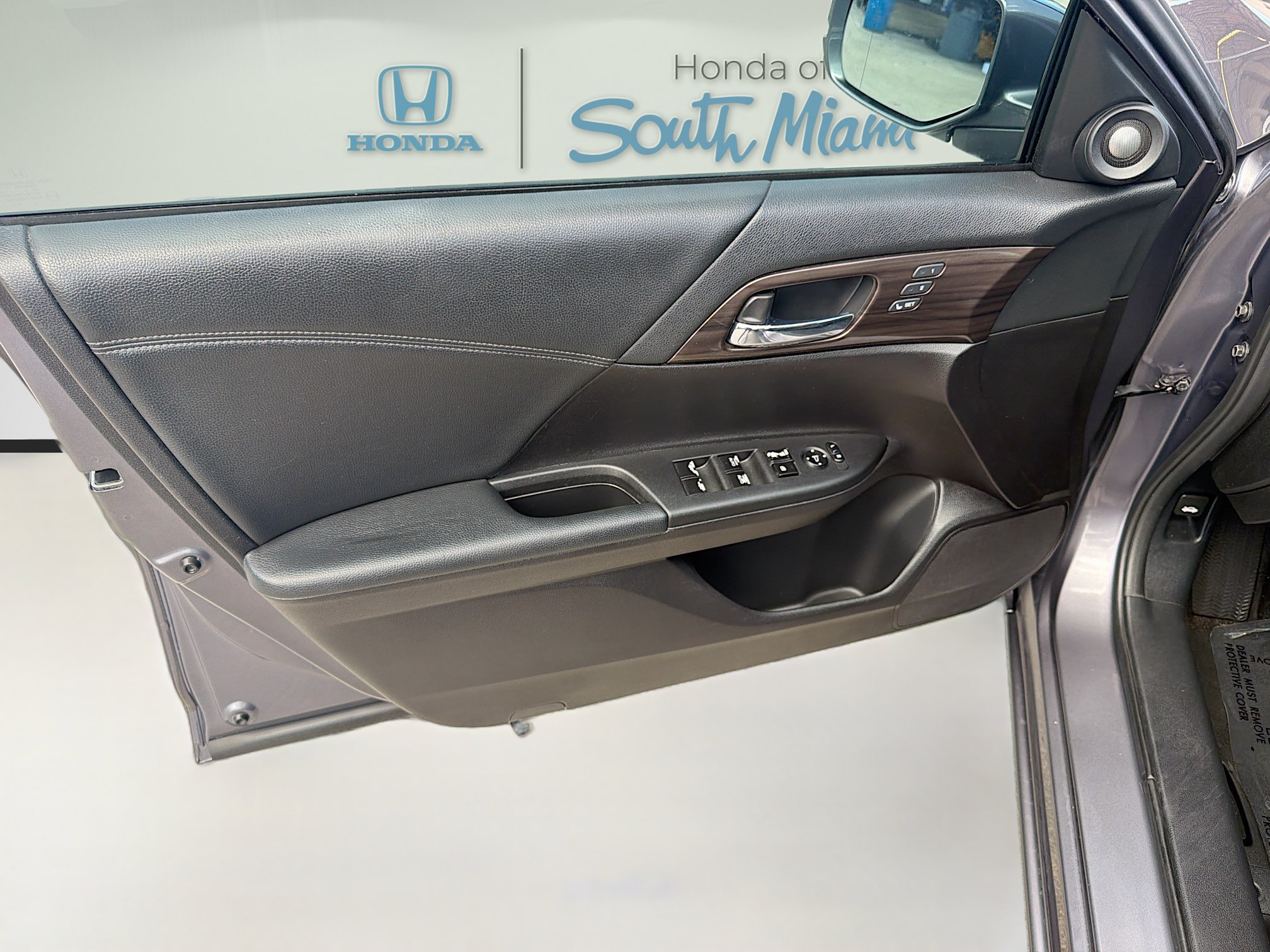 Used 2016 Honda Accord EX-L image 19