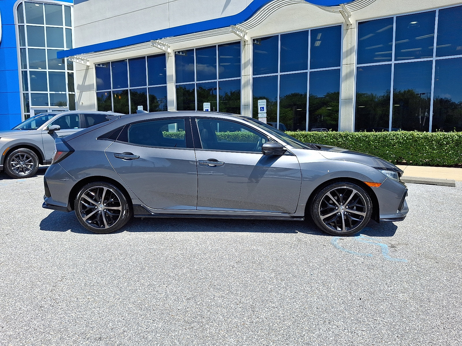 Used 2020 Honda Civic Sport Touring image 7