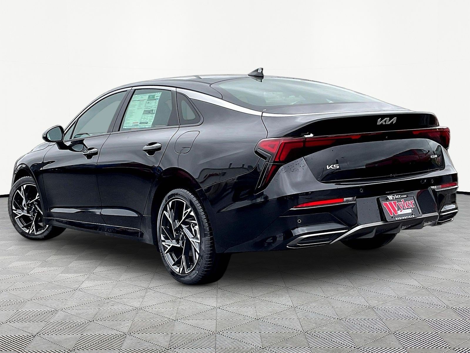 New 2026 Kia K5 GT-Line FWD image 4