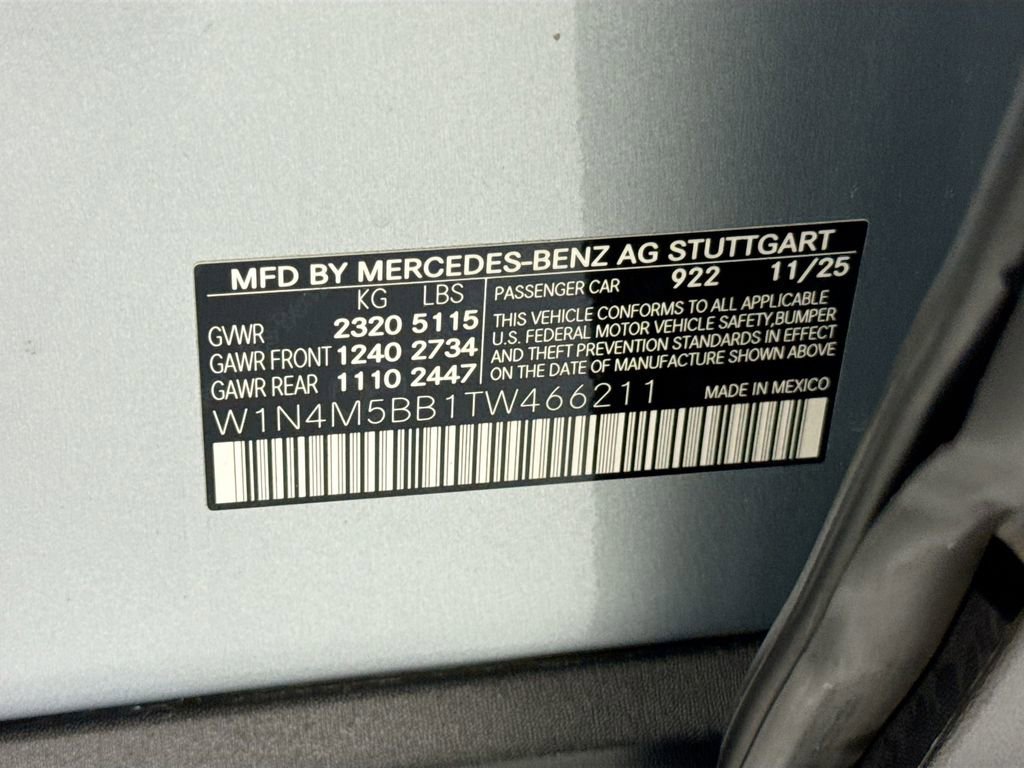 Used 2026 Mercedes-Benz GLB 35 AMG 4MATIC image 34