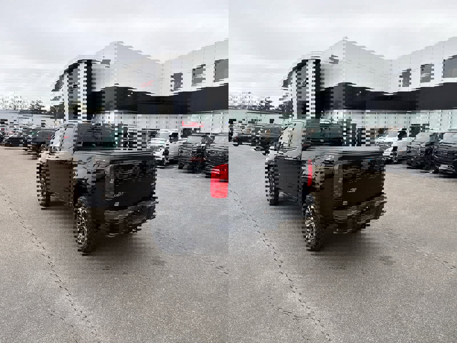 Used 2022 Chevrolet Colorado Z71 image 3