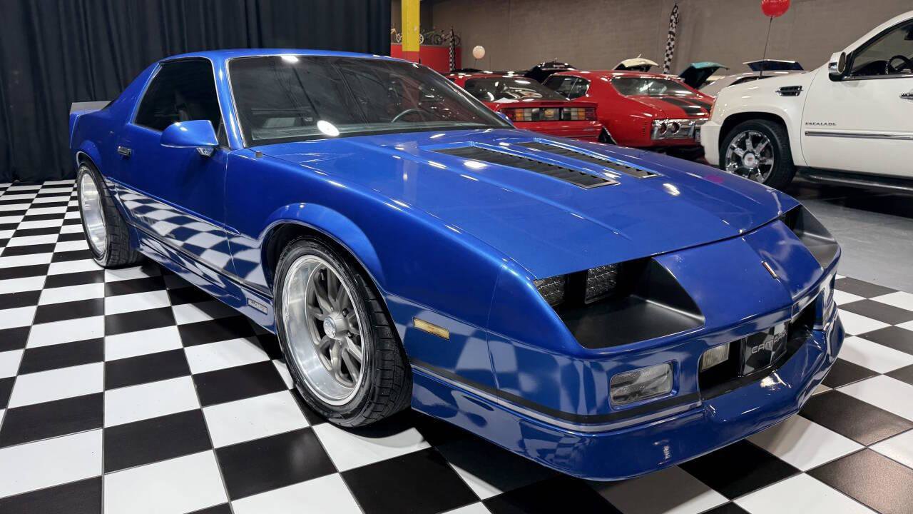 Used 1989 Chevrolet Camaro IROC-Z image 12