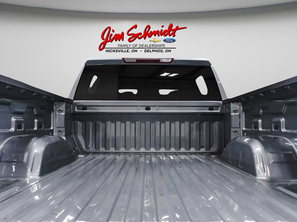 Used 2023 Chevrolet Silverado 1500 LT AWD/4WD image 39