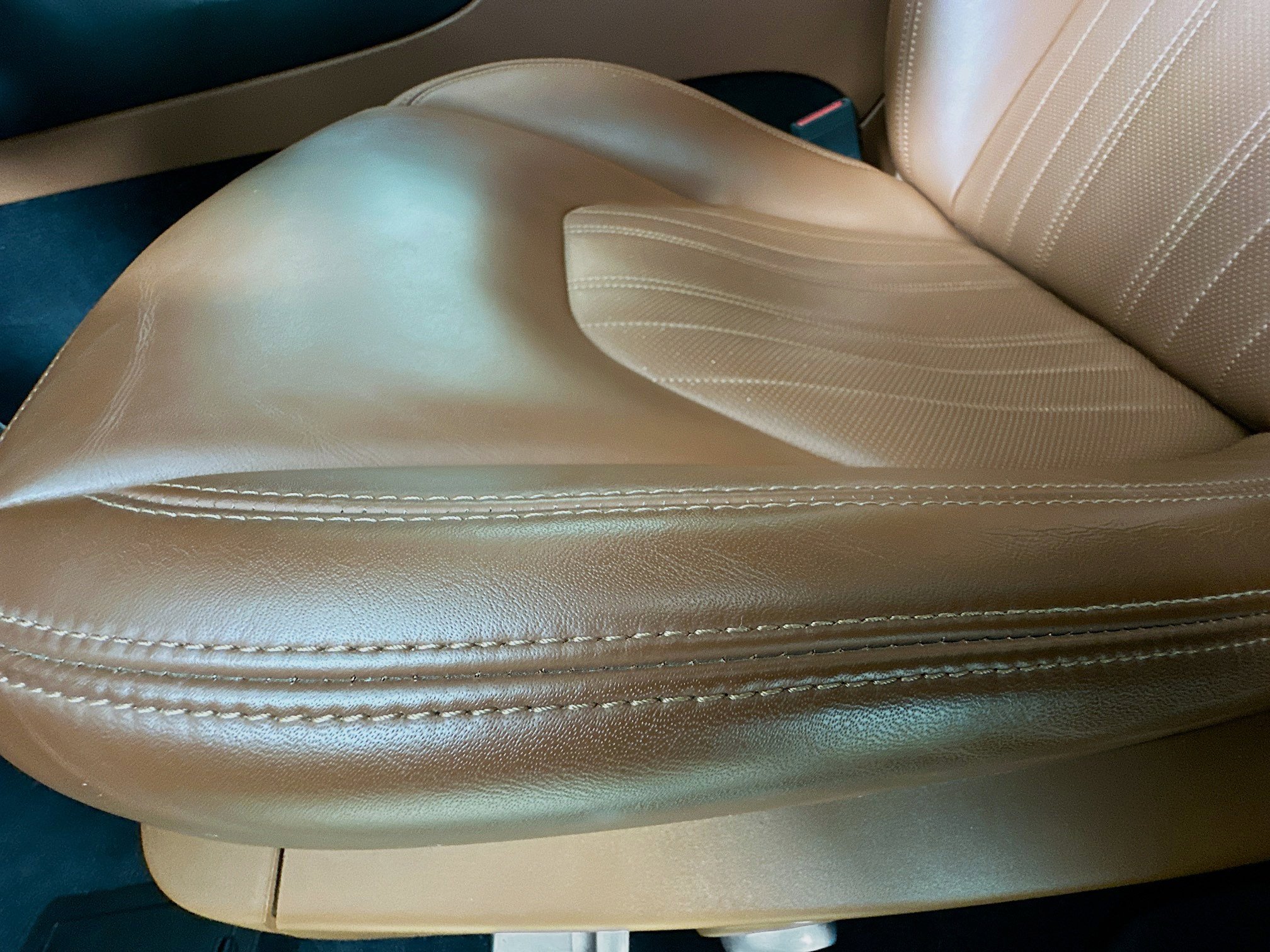 Used 2022 Maserati Levante GT image 36