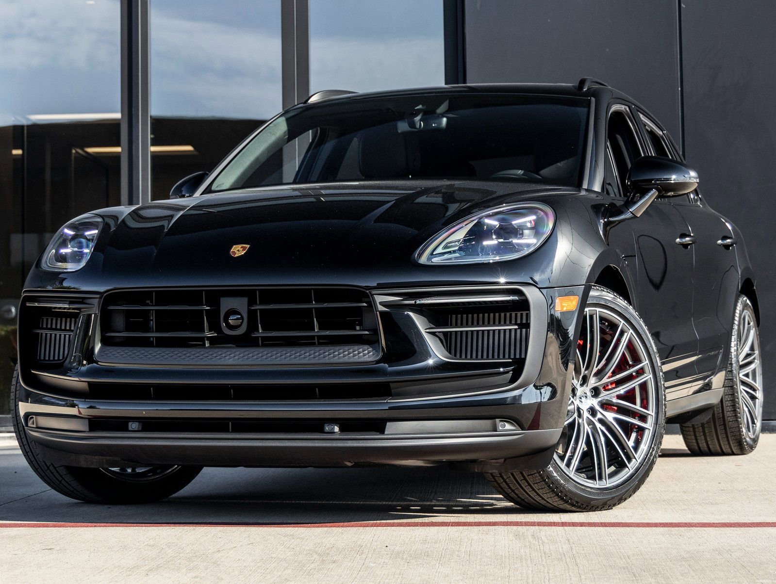 Used 2026 Porsche Macan S image 1