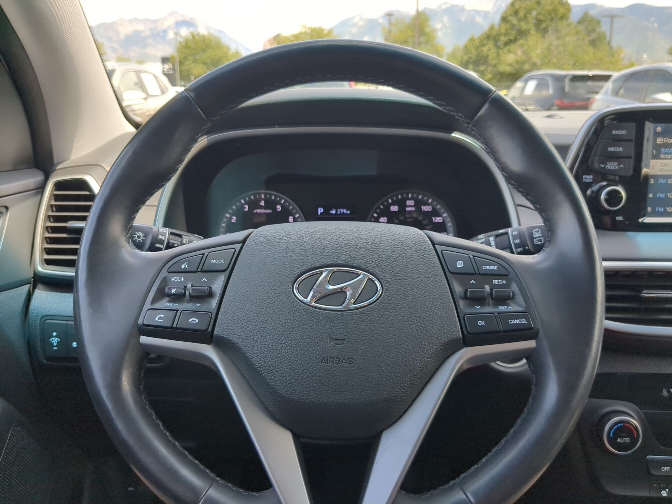 Certified 2021 Hyundai Tucson Limited AWD/4WD image 25