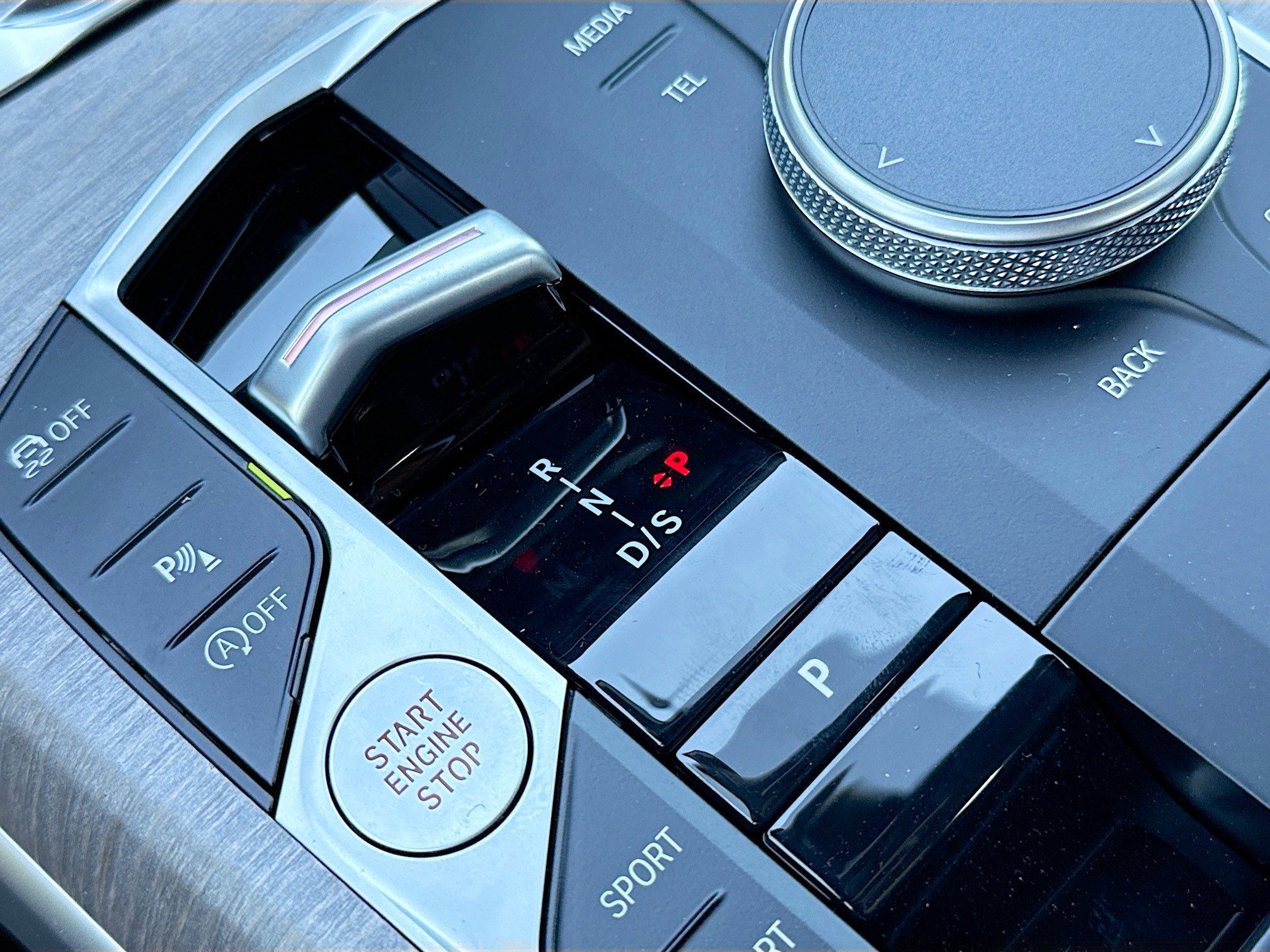 New 2026 BMW 330i Sedan w/ Convenience Package image 30