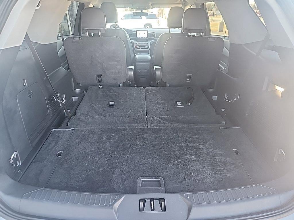 Certified 2023 Ford Explorer XLT w/ Equipment Group 202A image 10
