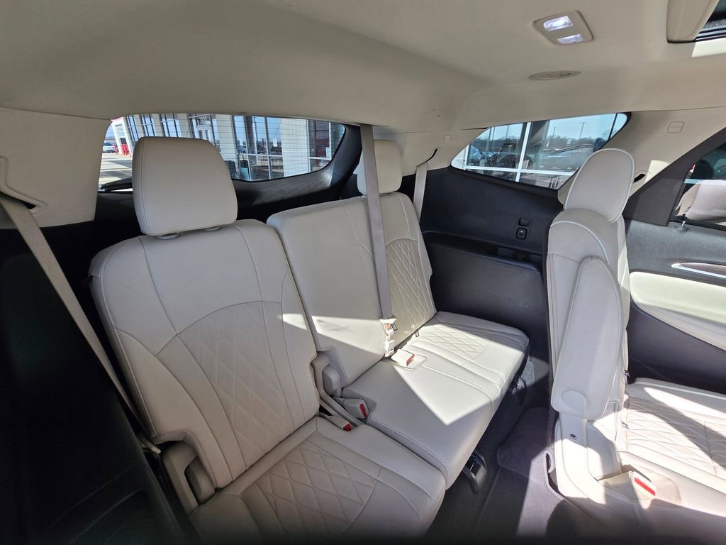 Used 2022 Buick Enclave Avenir w/ Avenir Technology Package image 20