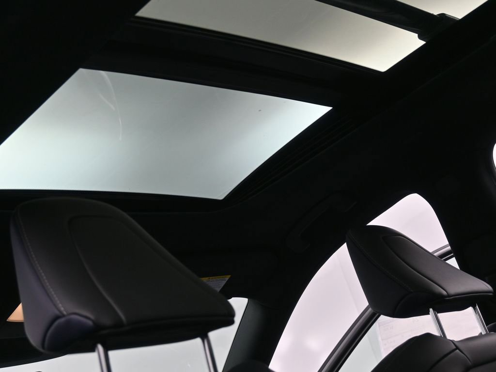 New 2026 INFINITI QX60 Sport w/ Dark Cargo Package image 25