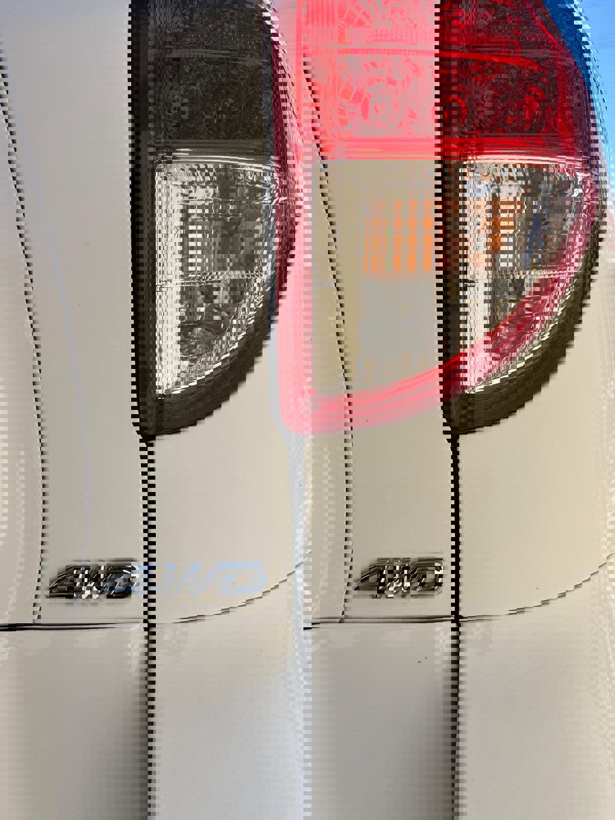 Used 2006 Toyota RAV4 Sport image 9