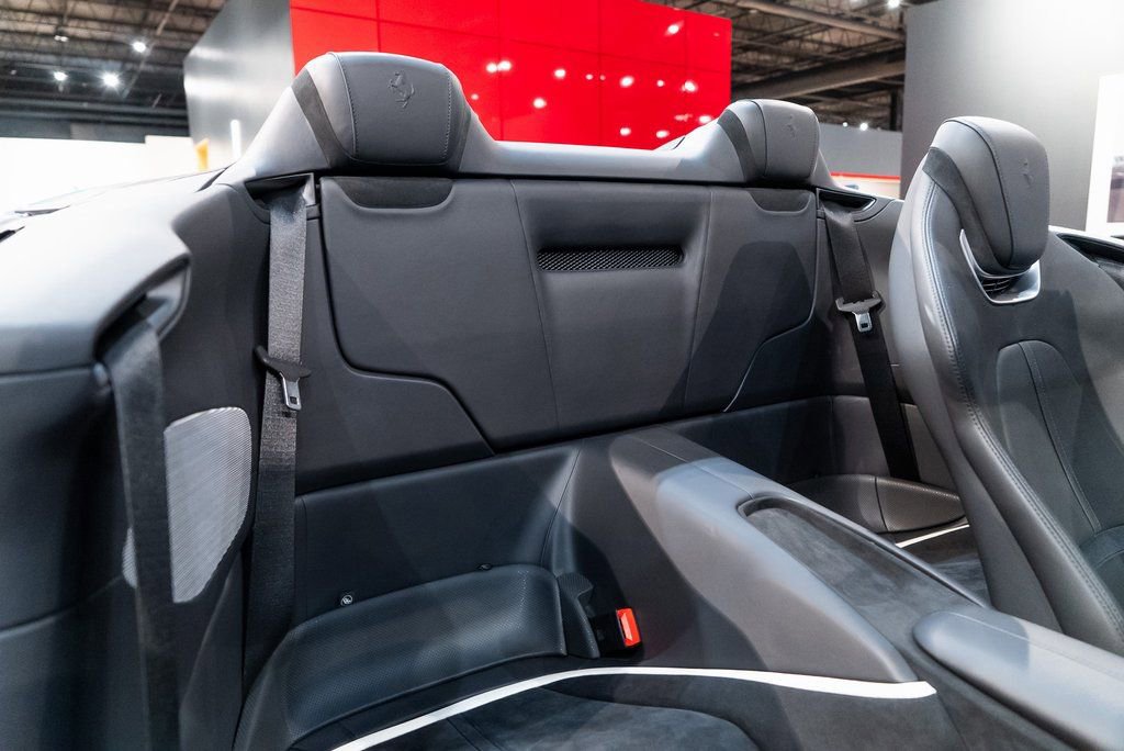 Certified 2024 Ferrari Roma Spider image 37