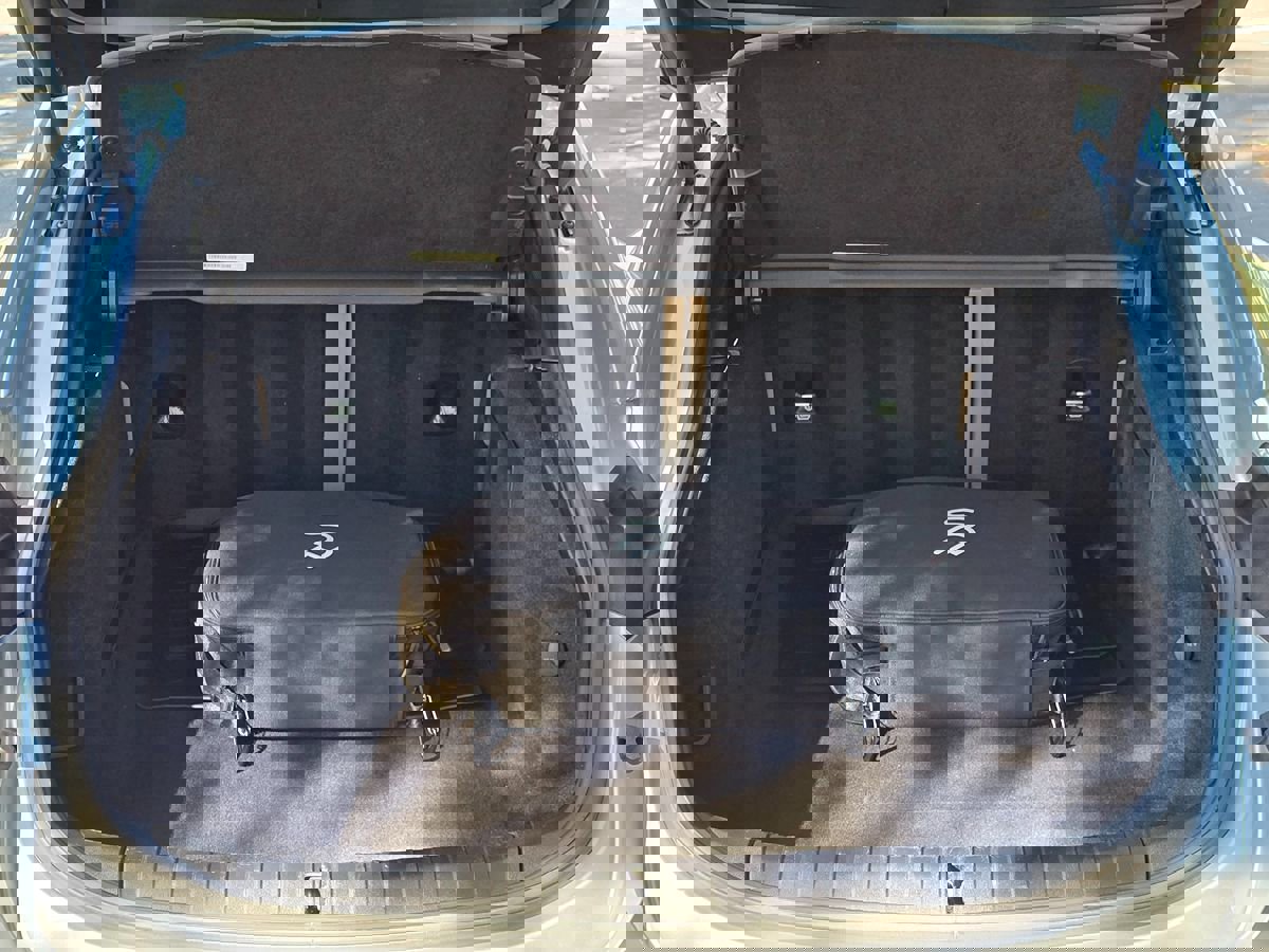 Used 2023 Porsche Taycan 4 Cross Turismo w/ Premium Package image 70