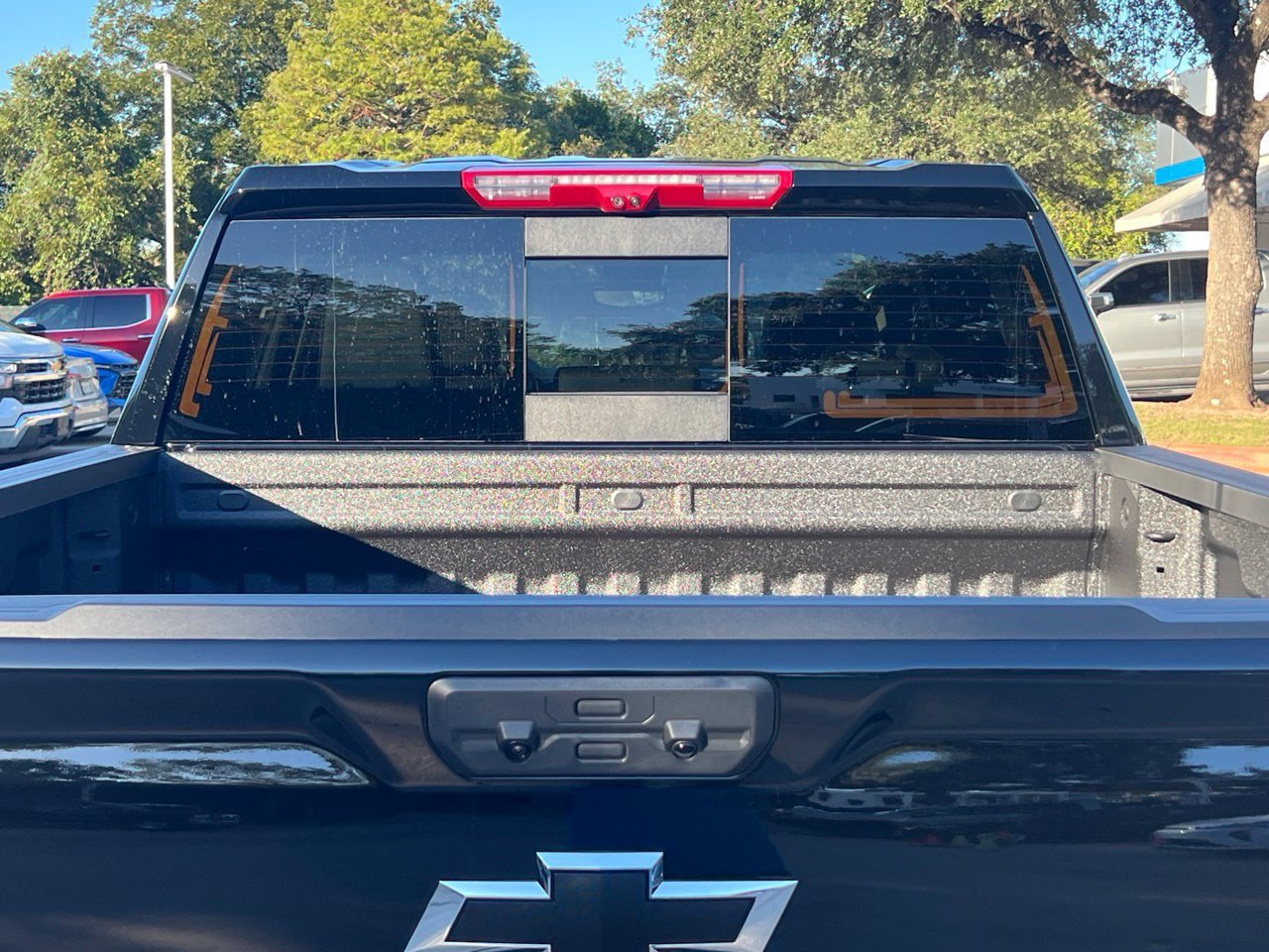 New 2026 Chevrolet Silverado 1500 High Country w/ Midnight Edition AWD/4WD image 22