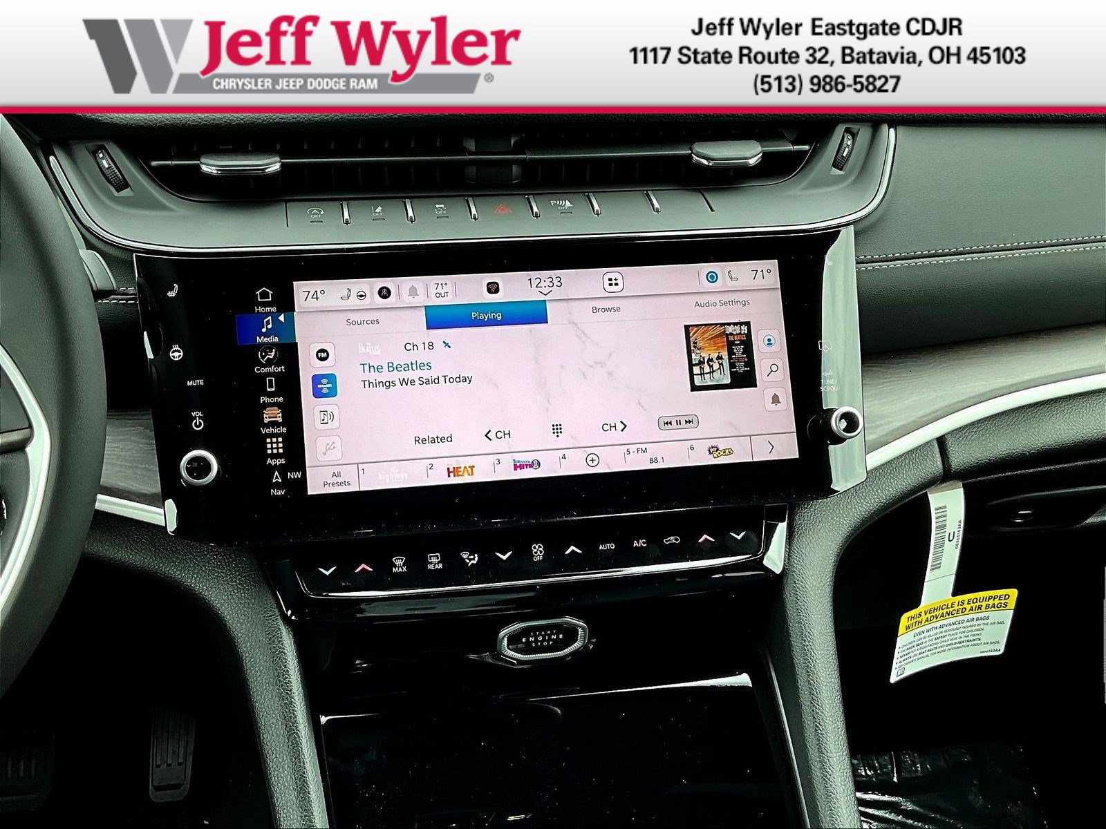 New 2026 Jeep Grand Cherokee Altitude AWD/4WD image 11