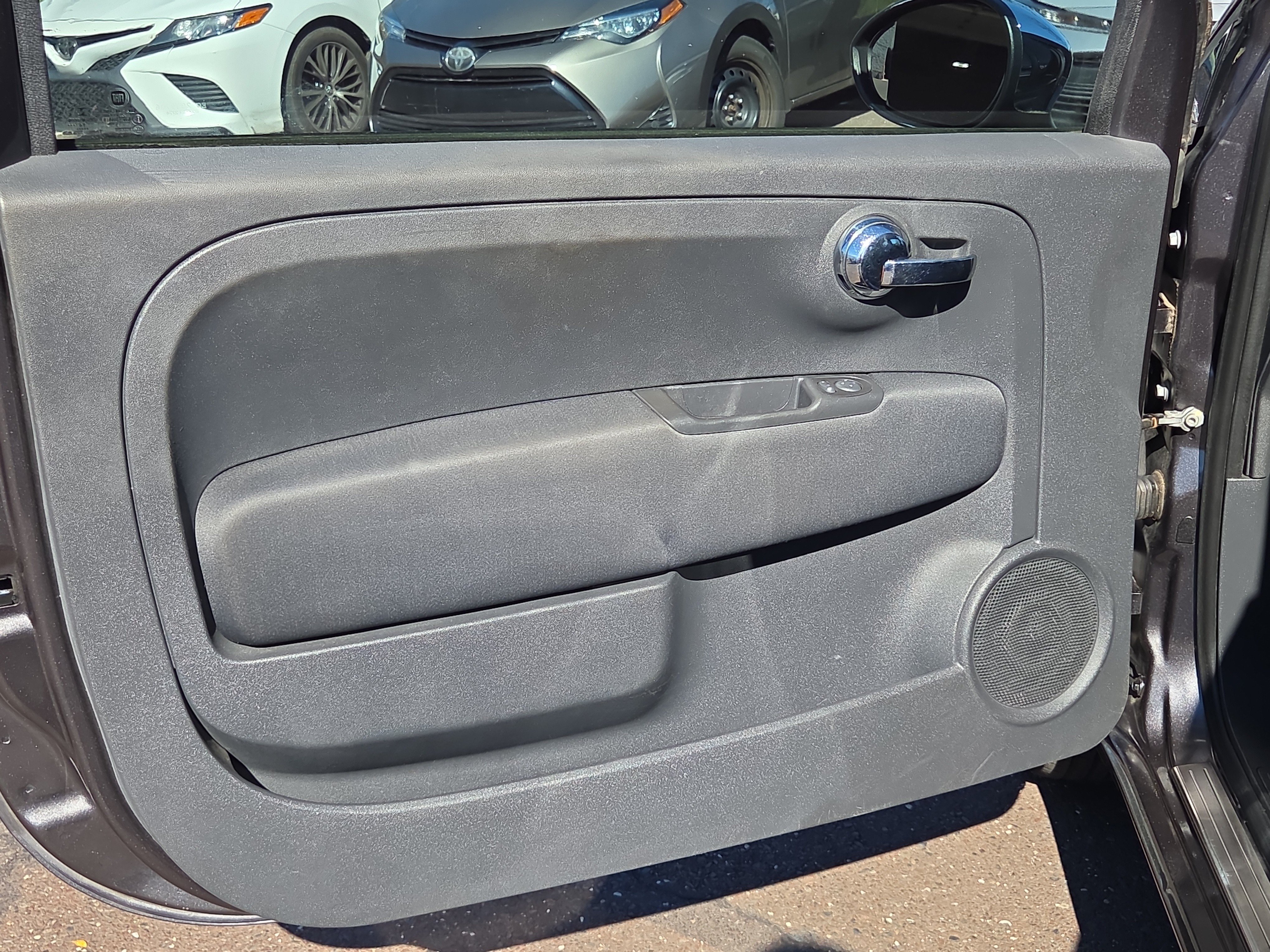Used 2015 FIAT 500 Pop FWD image 14