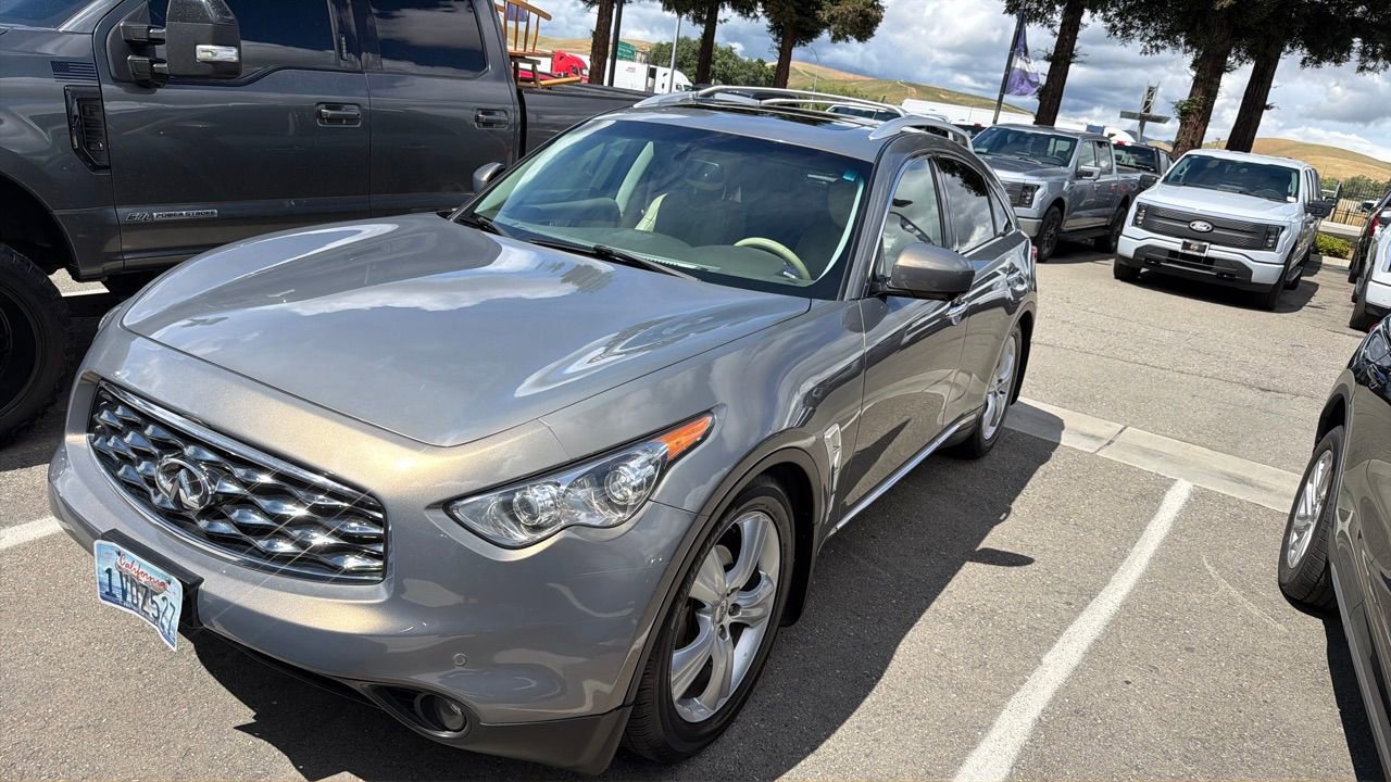 Used 2011 INFINITI FX35 AWD w/ Premium Pkg