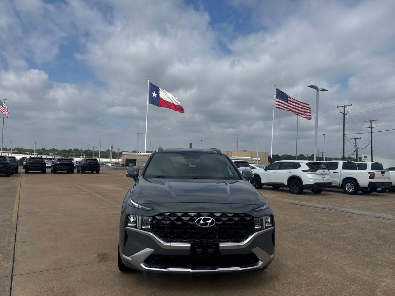Used 2021 Hyundai Santa Fe Calligraphy w/ Cargo Package FWD image 4