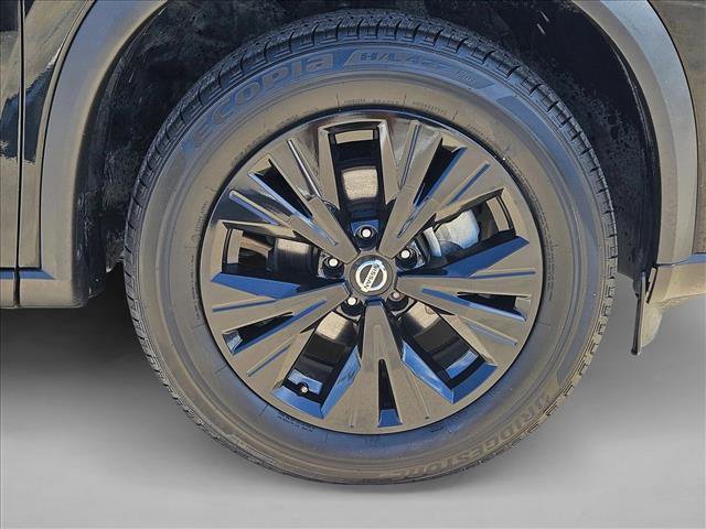 Used 2021 Nissan Rogue SV FWD image 23