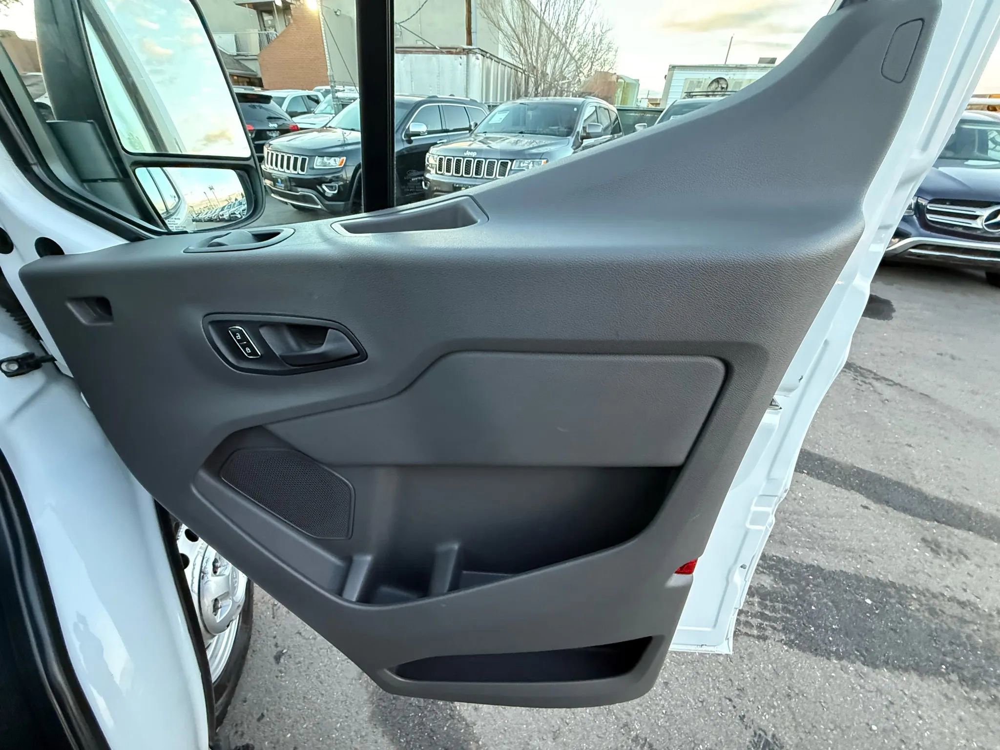 Used 2023 Ford Transit 150 Low Roof AWD image 37