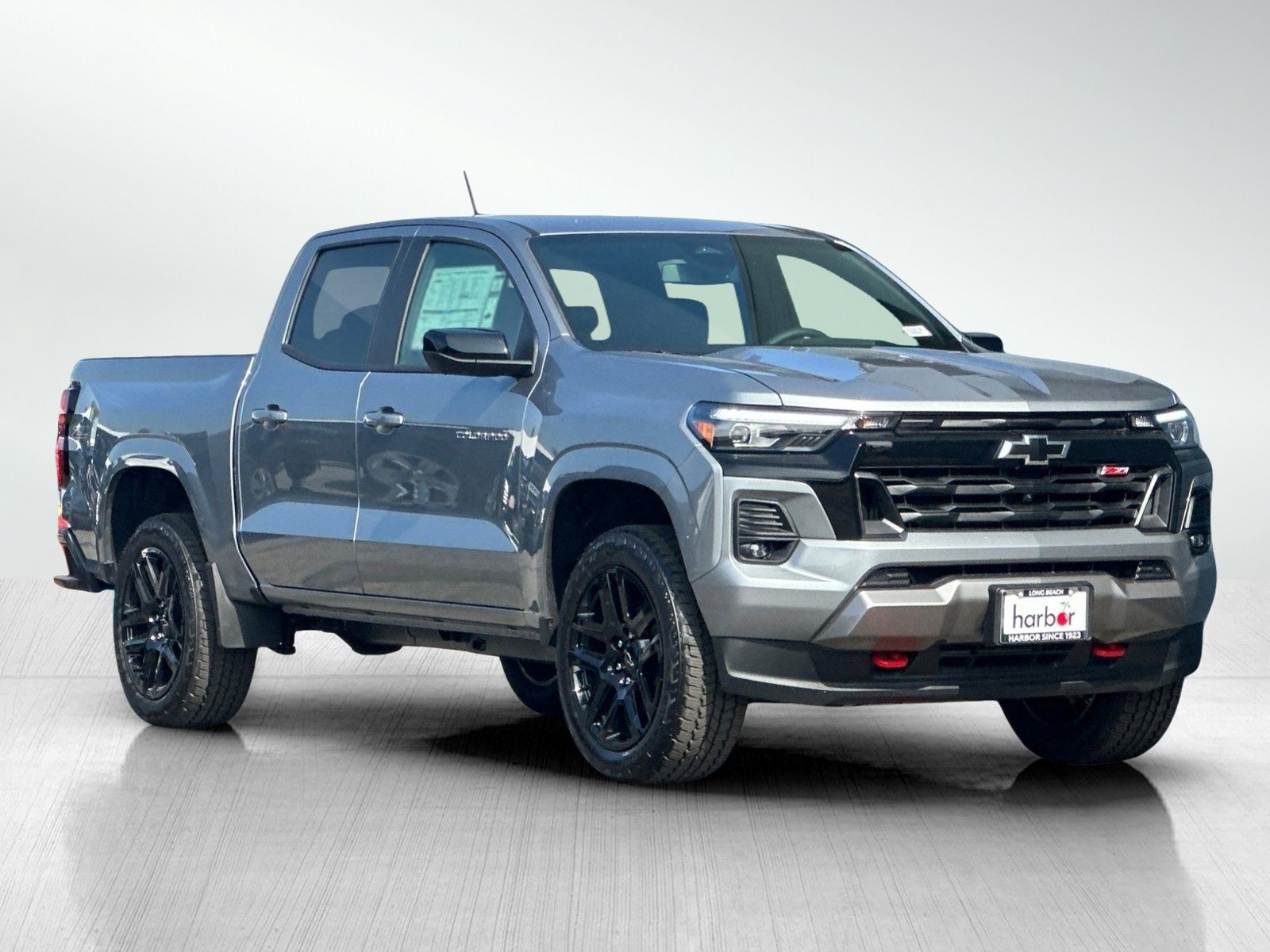 New 2025 Chevrolet Colorado Z71 w/ Technology Package image 2