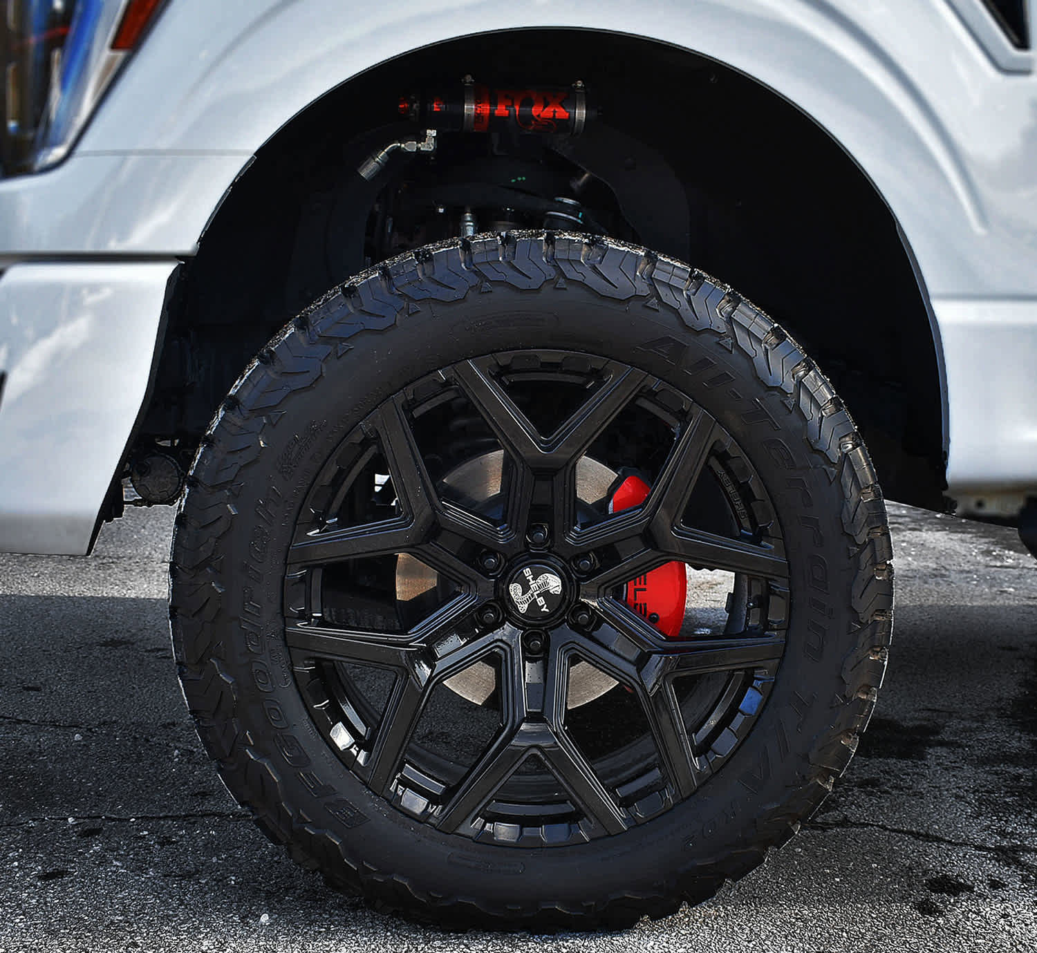 Used 2023 Ford F150 Lariat w/ Equipment Group 502A High image 43