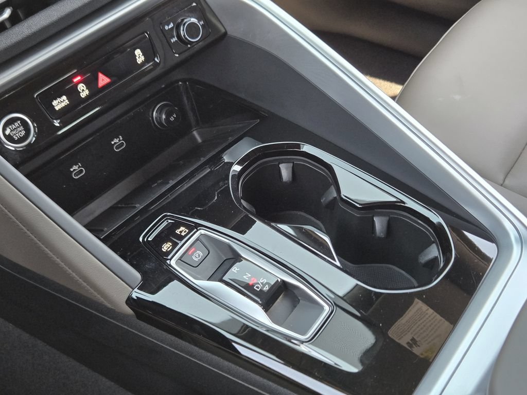 Certified 2025 Audi Q5 Premium Plus w/ Premium Plus AWD/4WD image 25