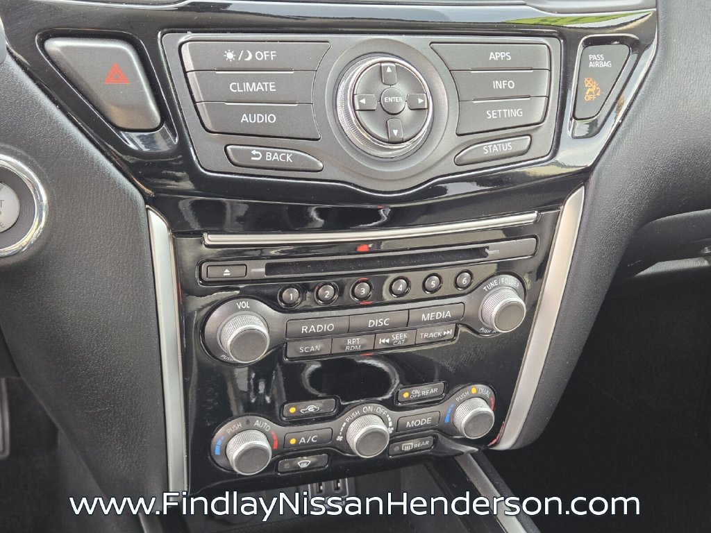 Used 2018 Nissan Pathfinder S FWD image 28