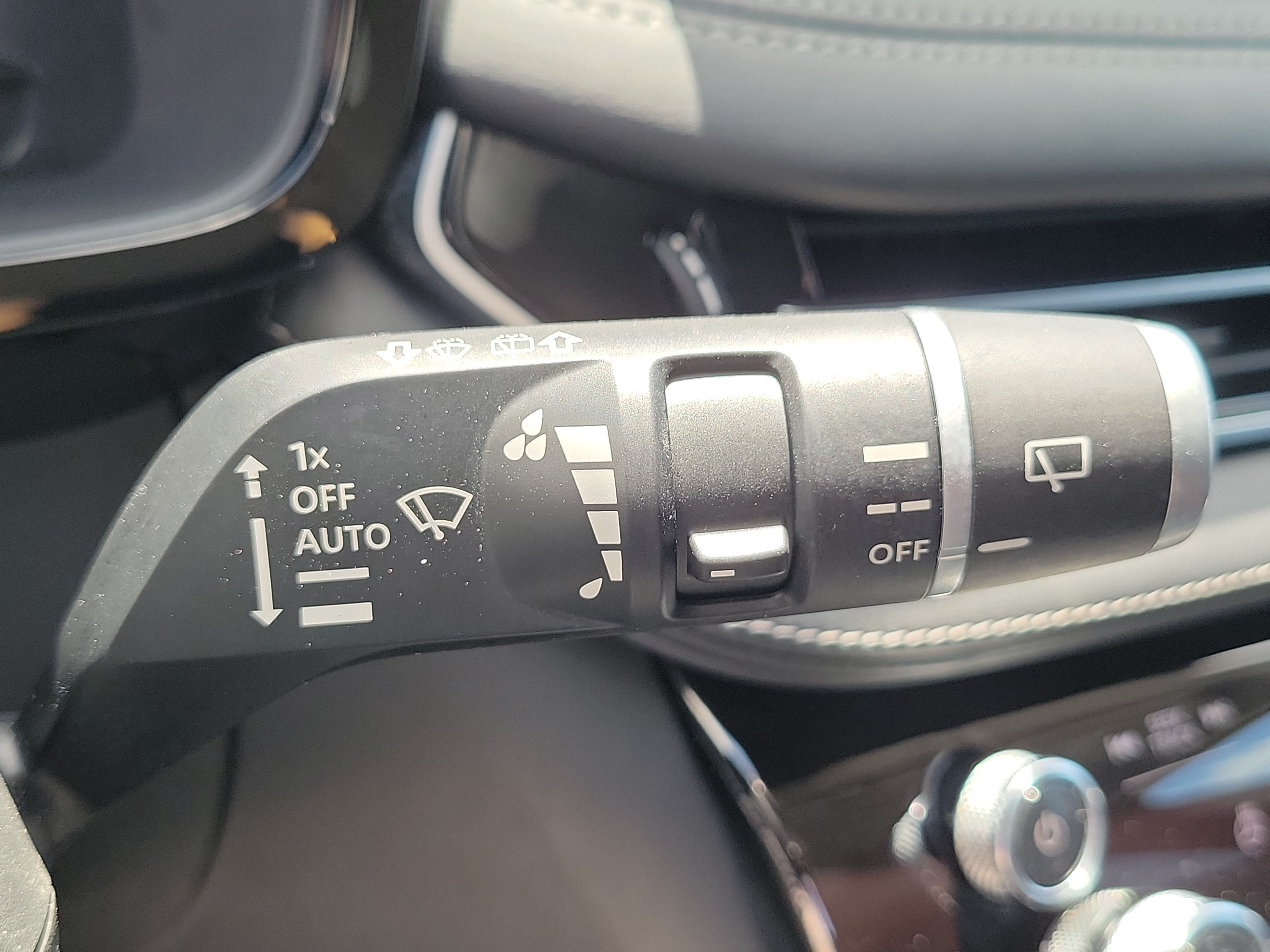 Used 2022 INFINITI QX60 Luxe w/ Cargo Package FWD image 21