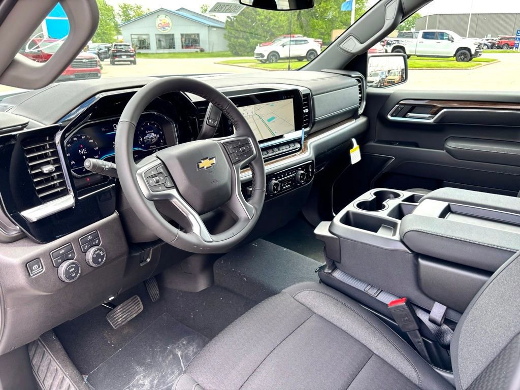 New 2025 Chevrolet Silverado 1500 LT image 4