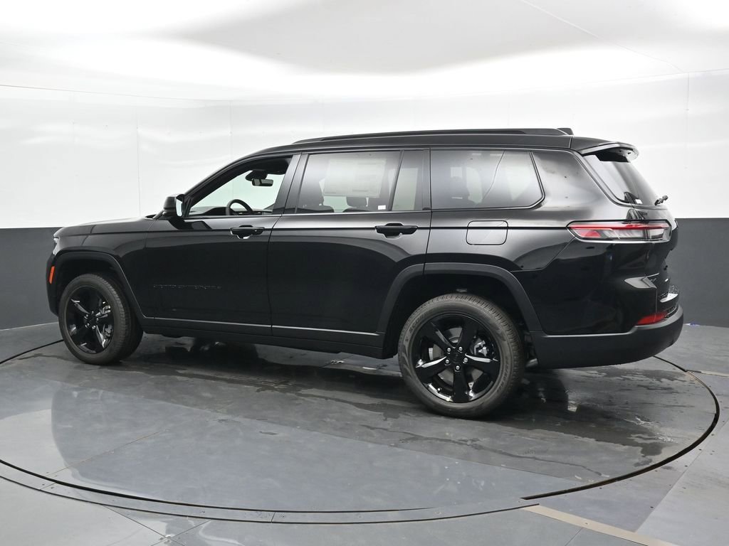 New 2025 Jeep Grand Cherokee L Limited image 7