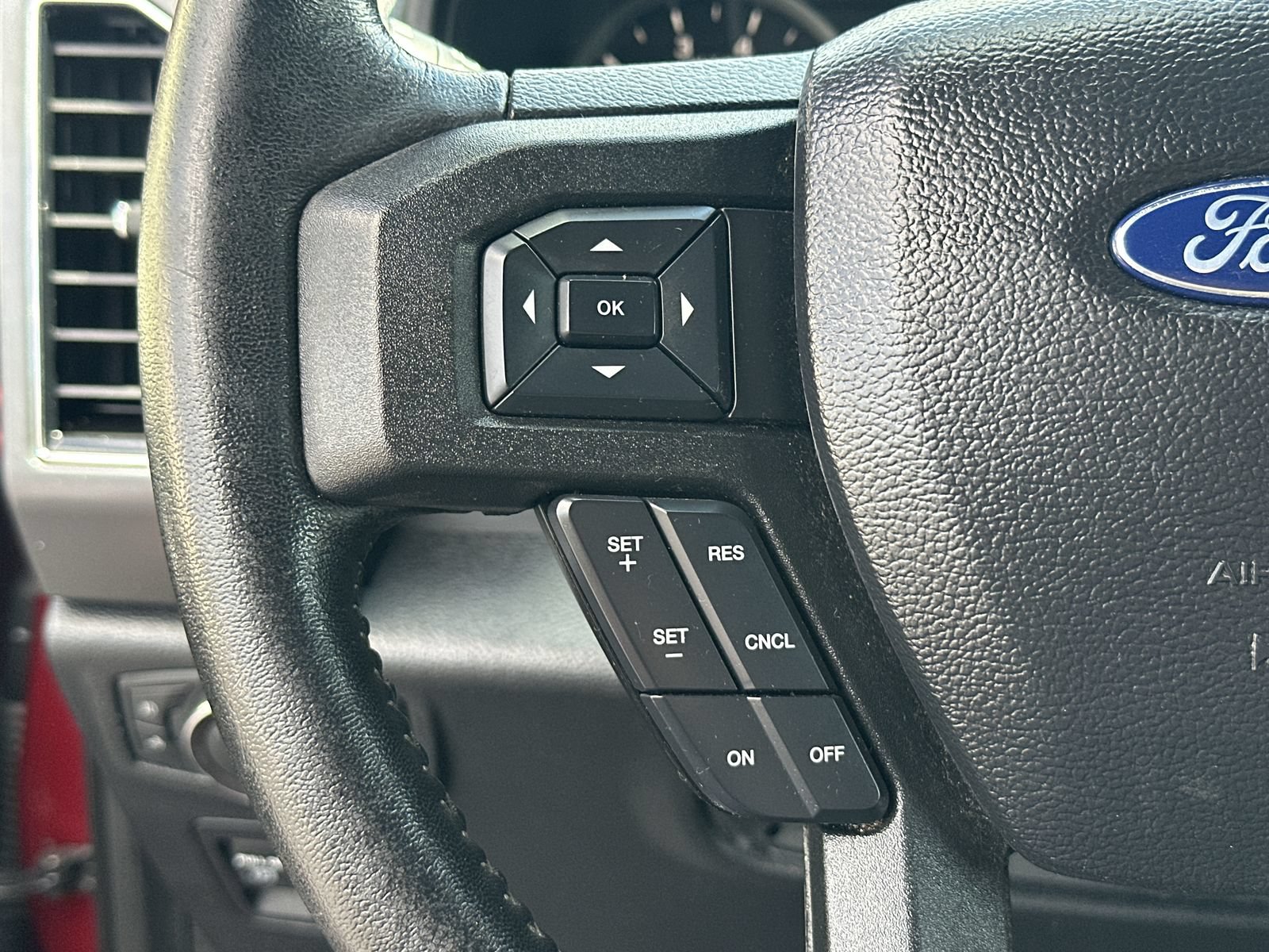 Used 2019 Ford F150 XLT w/ Equipment Group 302A Luxury RWD image 20