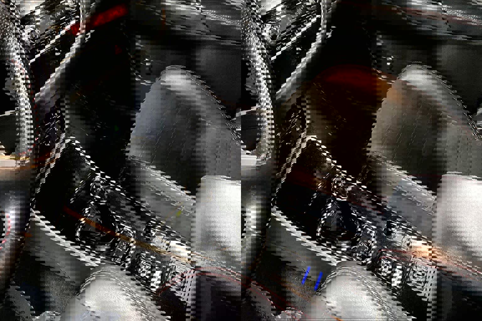 Used 2021 Mitsubishi Outlander LE image 16