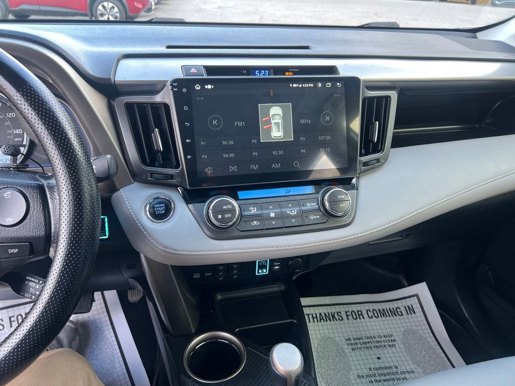 Used 2013 Toyota RAV4 Limited image 18