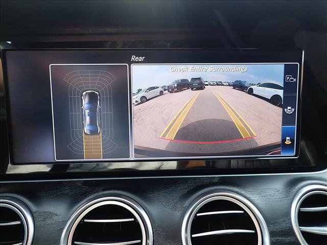 Used 2017 Mercedes-Benz E 300 4MATIC image 23