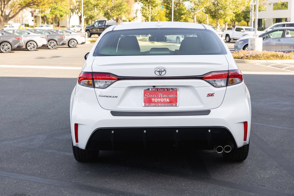 Certified 2023 Toyota Corolla SE w/ SE Premium Package FWD image 6