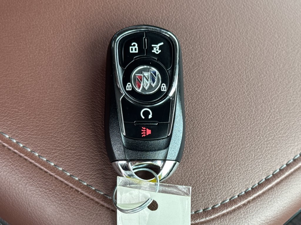 Certified 2021 Buick Enclave Avenir w/ Avenir Technology Package AWD/4WD image 44