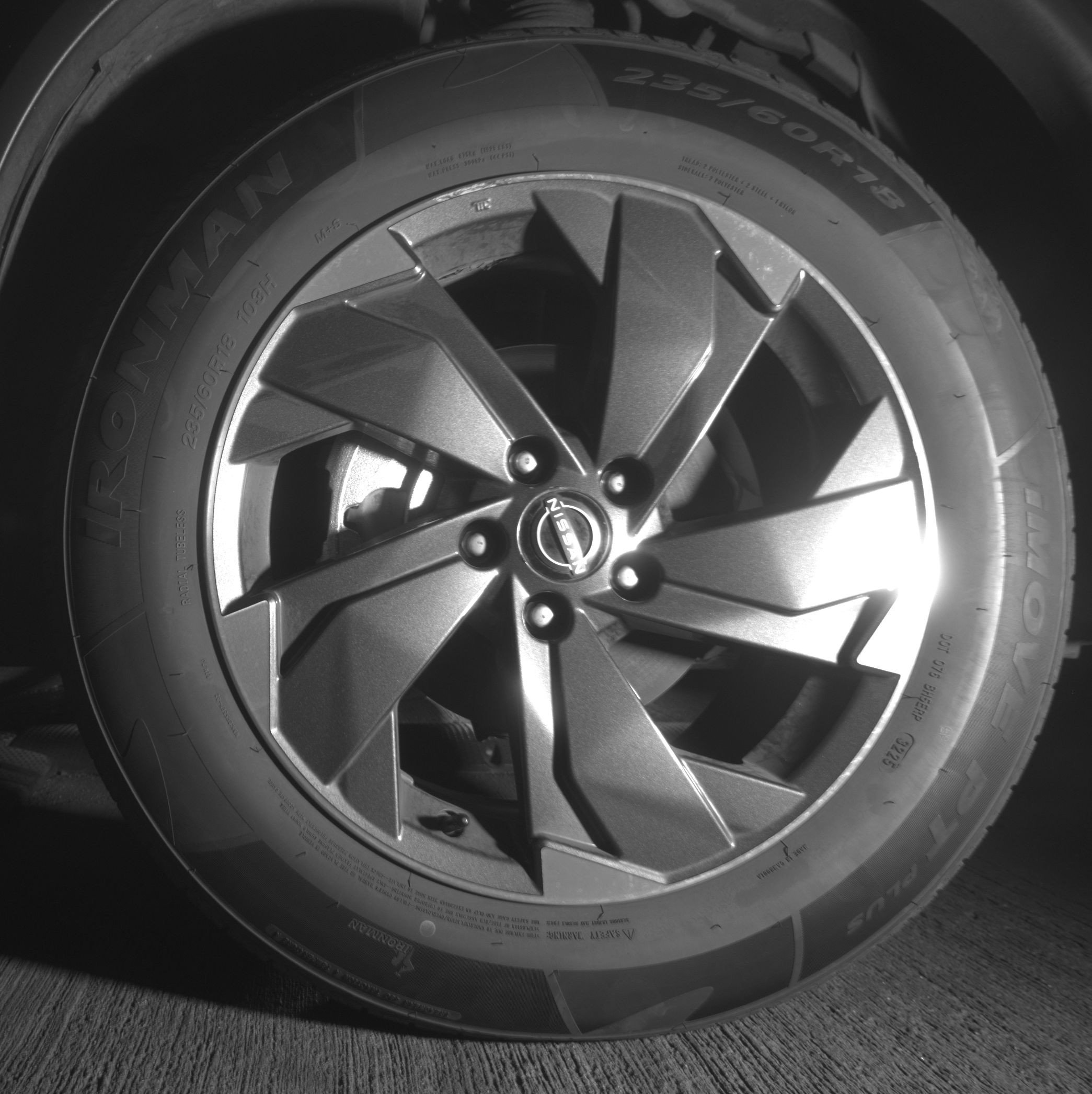 Used 2025 Nissan Rogue SV image 12