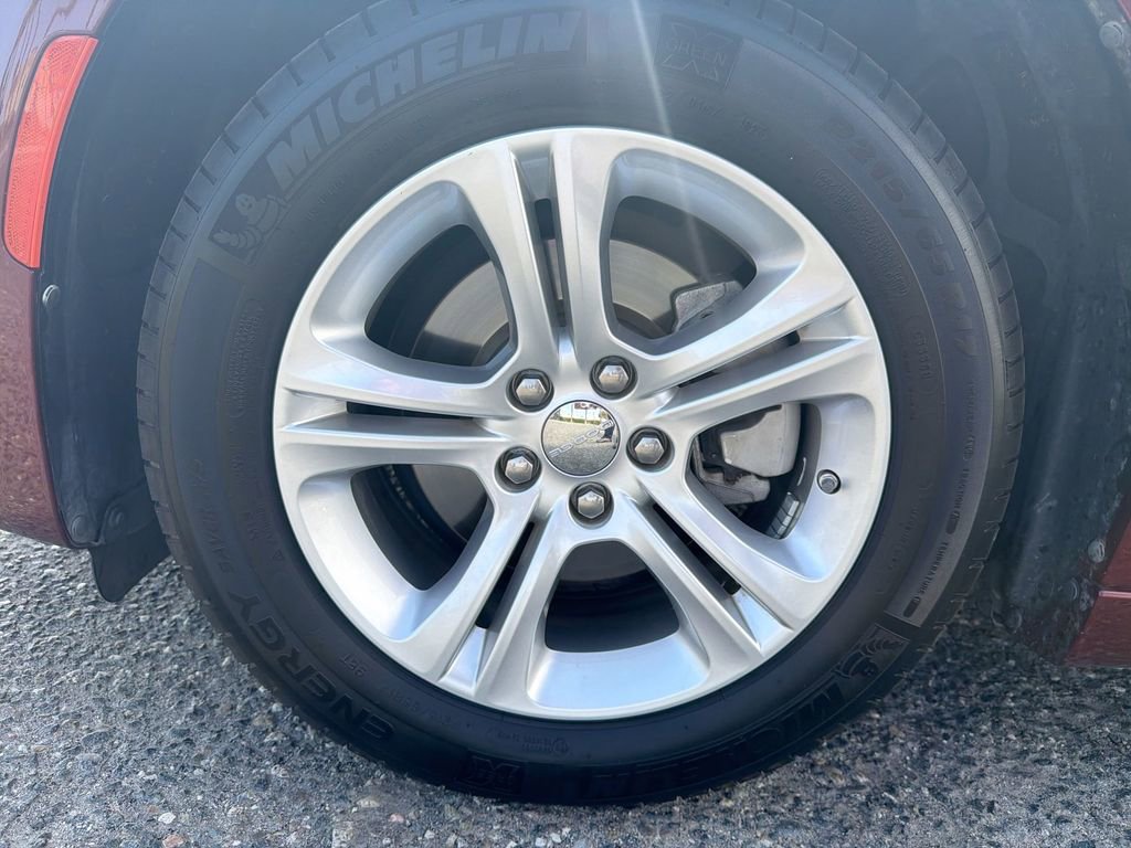 Used 2023 Dodge Charger SXT RWD image 17