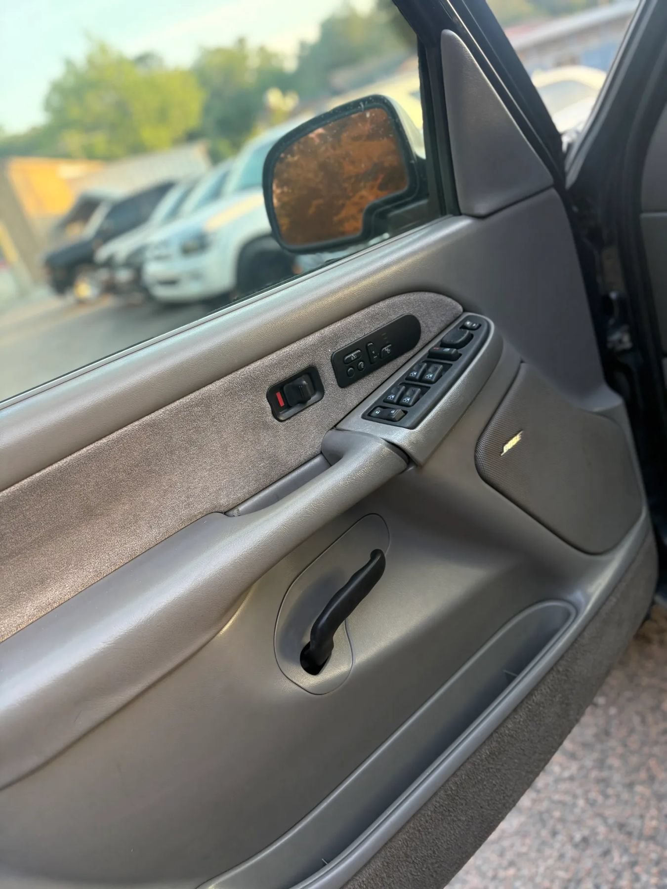 Used 2003 Chevrolet Silverado 2500 LT w/ Skid Plate Package AWD/4WD image 45