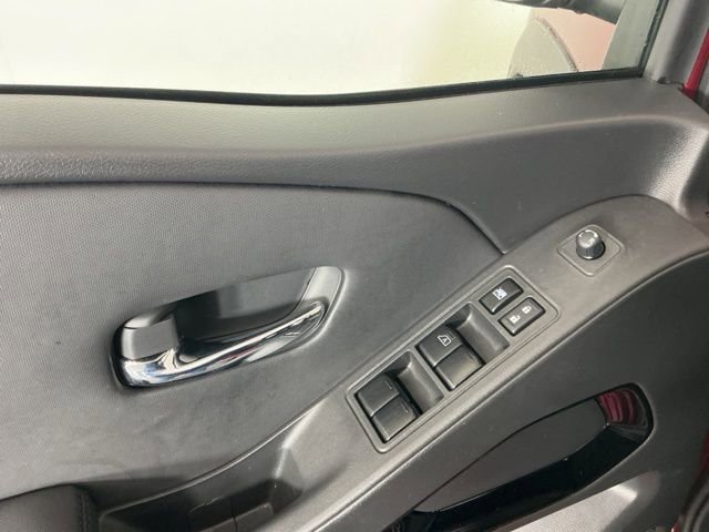 Used 2022 Nissan Frontier PRO-4X w/ Pro-4X Premium Package image 13